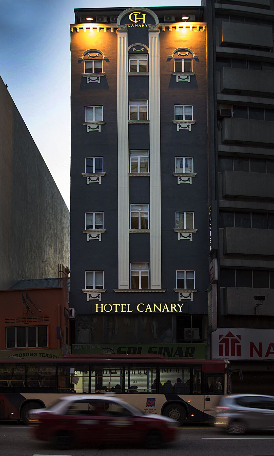 Canary Hotel Kuala Lumpur Bagian luar foto